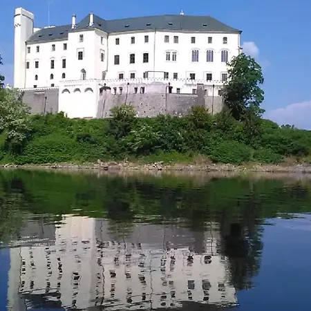 Lejlighedshotel U Orlickeho Jezera - Kamenice Klucenice
