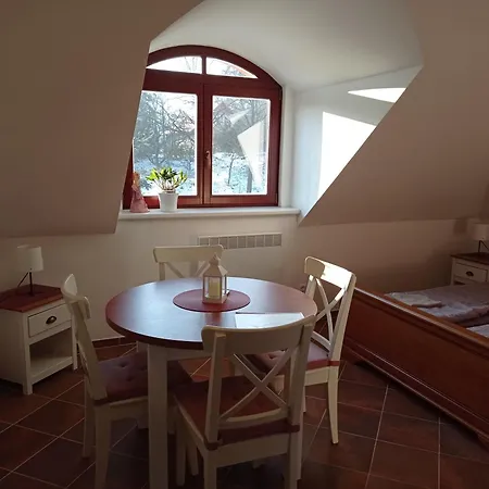 U Orlického Jezera - Kamenice Aparthotel Klucenice